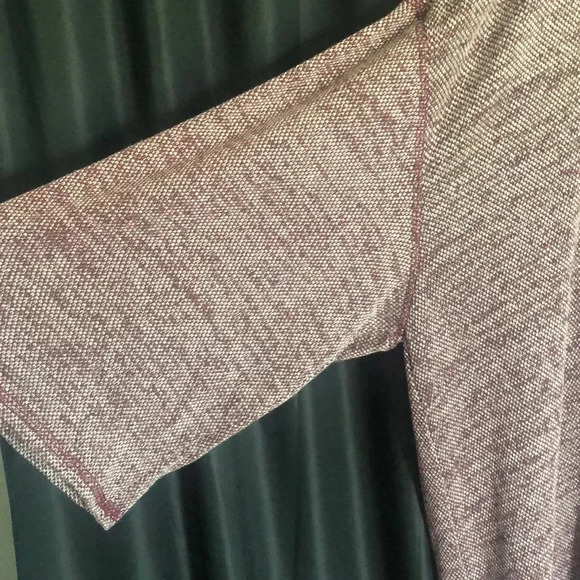 Dress Barn Sunday Maroon Top - Picture 2 of 5